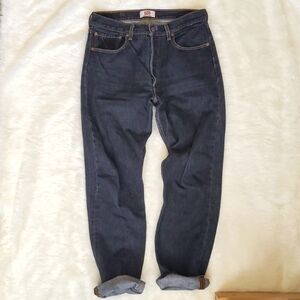 Levi's iconic 501 black rinse shrink to fit jeans